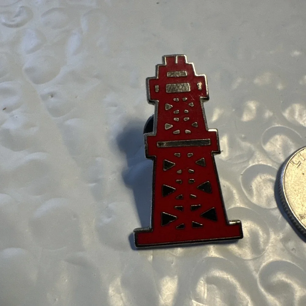 Vintage Oil Derrick Tower Lapel Hat Coat Pin  Collectible Charm  #2